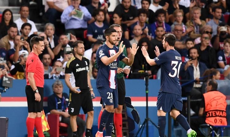 星空体育官网在线-包含欧洲豪门展开激烈角逐，全球球迷热议的词条