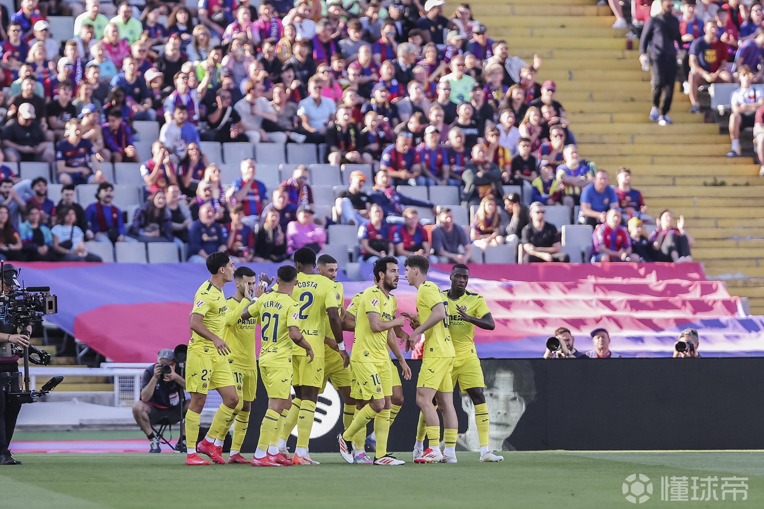 星空体育在线登陆-比利亚雷亚尔逆转比分，取得惊险胜利