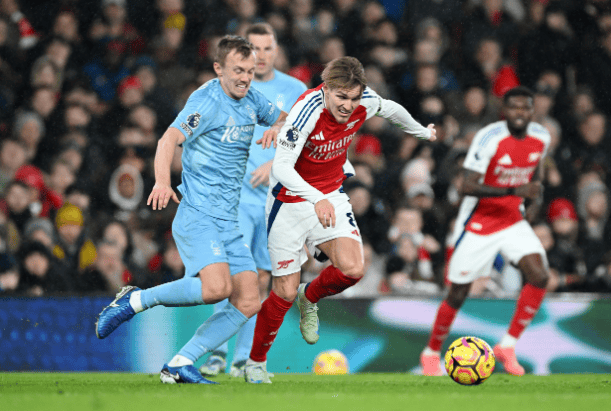 星空体育官网登录-大连一方惨败！主场惨遭球血洗，堪称灭队